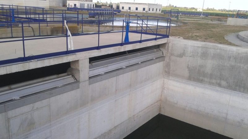 Vertedero regulable Deyma La Mancha